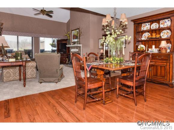 87 Willow Road, B-8 - Photo 4