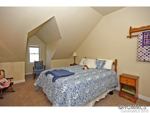 105 Gloria Way - Photo 14