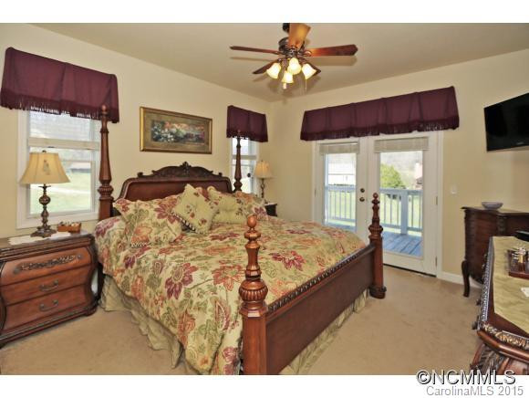 105 Gloria Way - Photo 9
