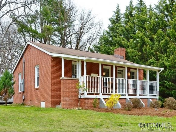 15 FIELDTOP LANE