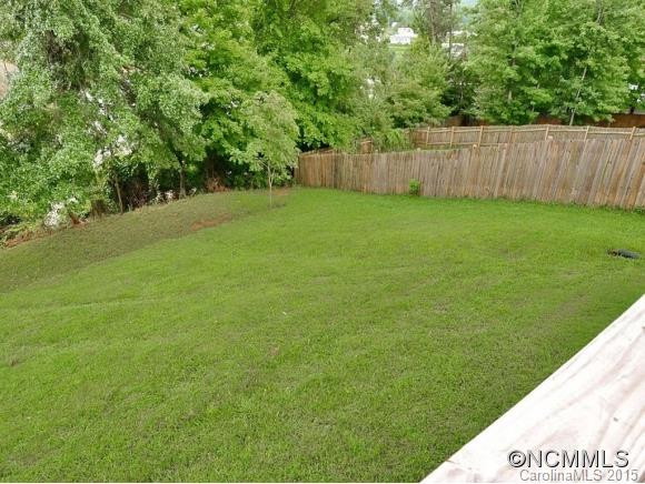 523 EAST STREET - Photo 14