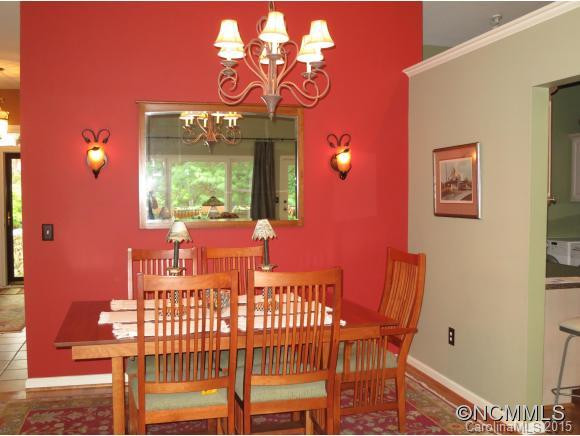2 Unoga Court - Photo 5