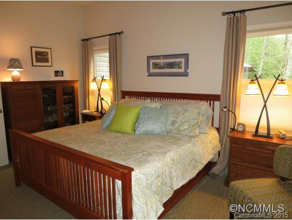 2 Unoga Court - Photo 10