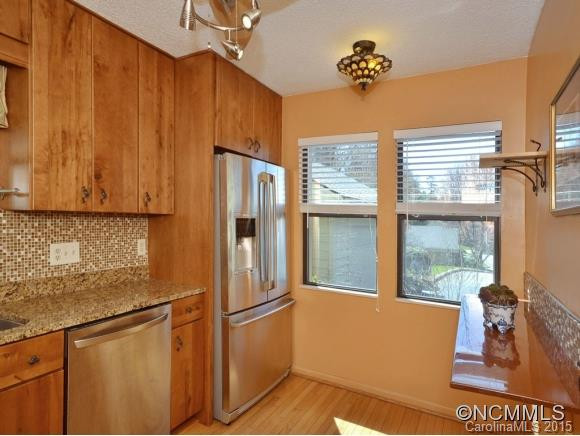 3403 SAINT AUGUSTINE PLACE - Photo 4