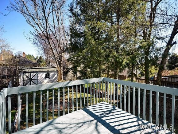 7 TAMPA AVE - Photo 17