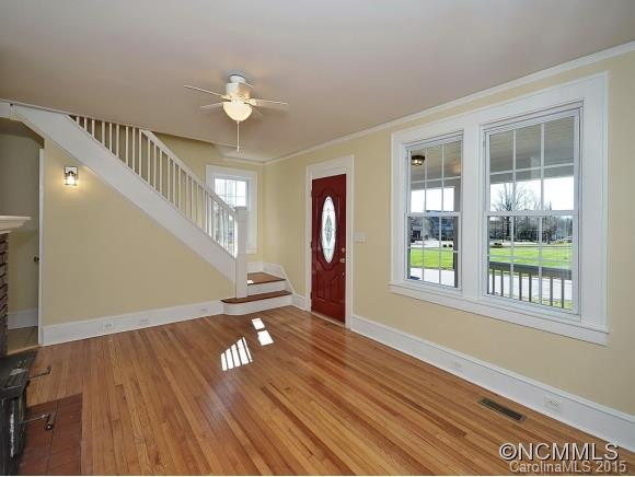 7 TAMPA AVE - Photo 4