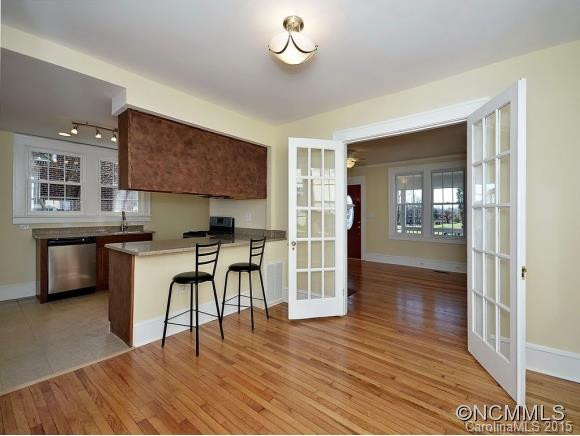 7 TAMPA AVE - Photo 7