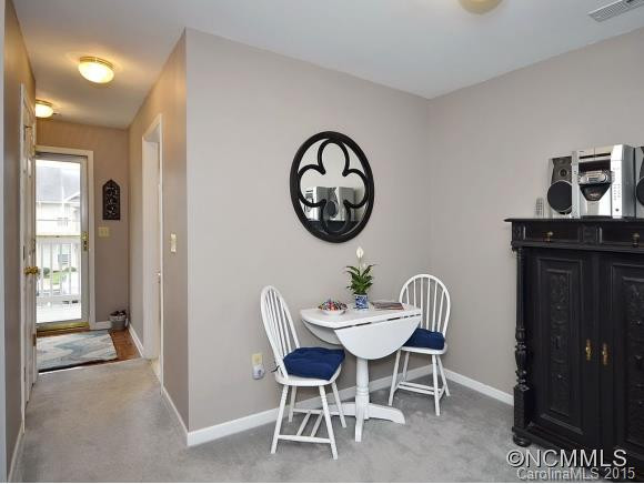 409 CARRINGTON Place - Photo 6