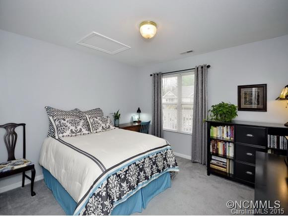 409 CARRINGTON Place - Photo 10
