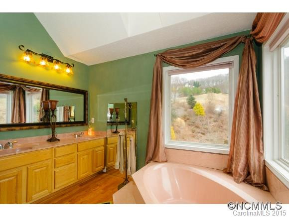 24 S Lindon Cove Rd - Photo 11