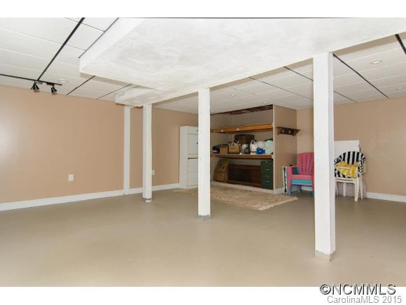 24 S Lindon Cove Rd - Photo 19