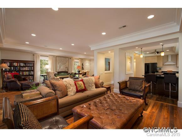 202 Delphia dr - Photo 2