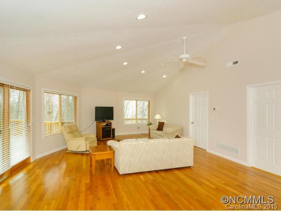 64 Hickory Forest Lane - Photo 4