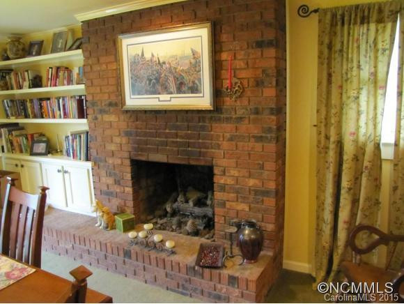 310 N Hillandale - Photo 11