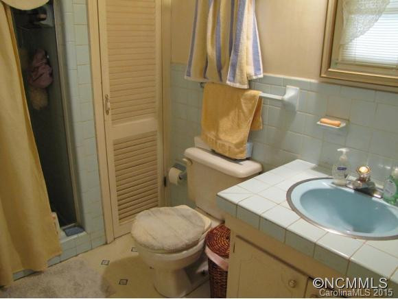 310 N Hillandale - Photo 14
