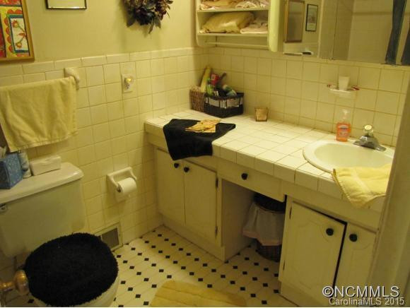 310 N Hillandale - Photo 16