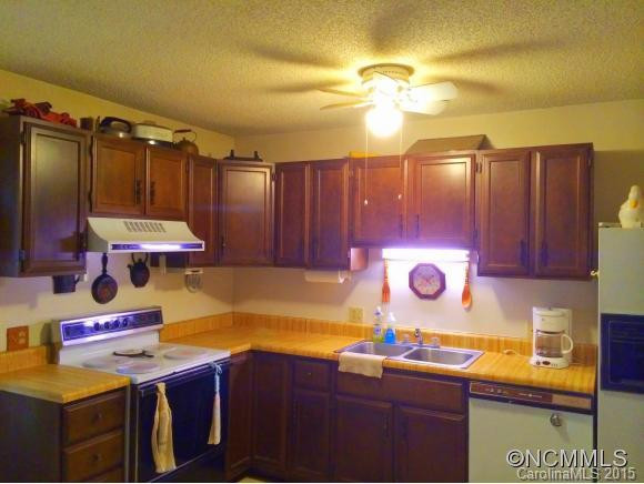 311 9th Street - Photo 2