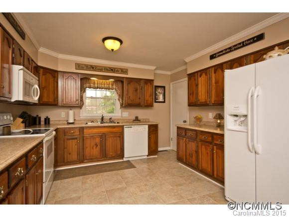 24 Snelson Drive - Photo 8