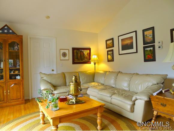 355 Fox Run Road - Photo 6