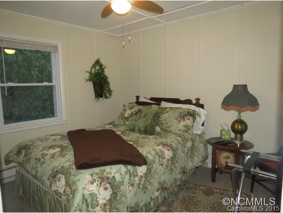 36 Belle Flower - Photo 5