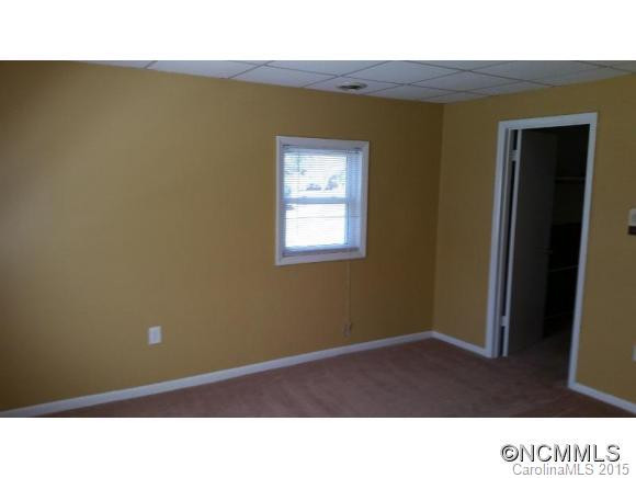 6 Beaverdam Court - Photo 15