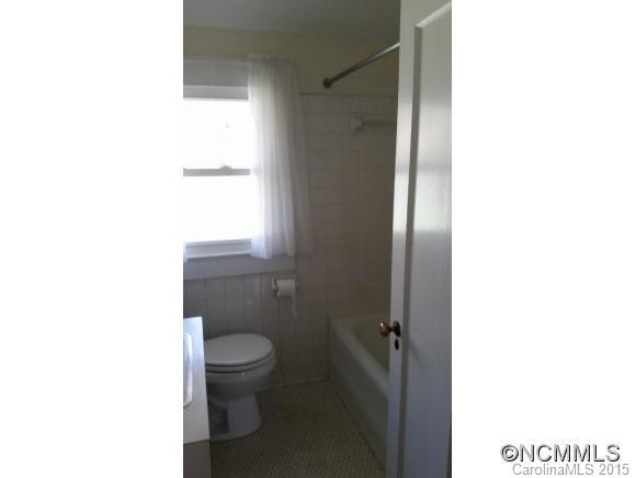 6 Beaverdam Court - Photo 10