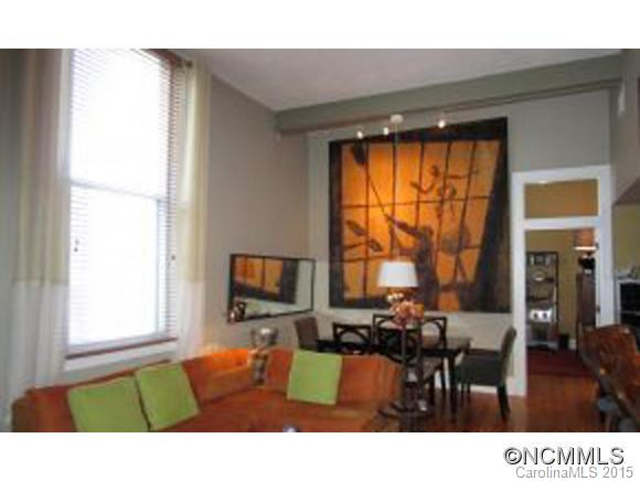 84 Walnut Street Unit 403 - Photo 2