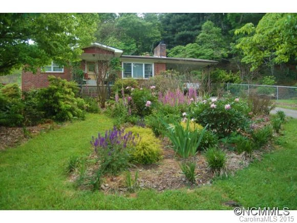 26 McKinnish Cove Road