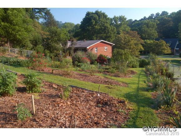 26 McKinnish Cove Road - Photo 2
