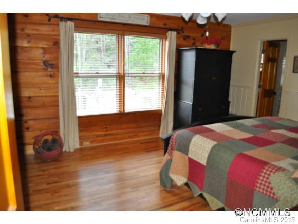 577 Woodmore Drive - Photo 12