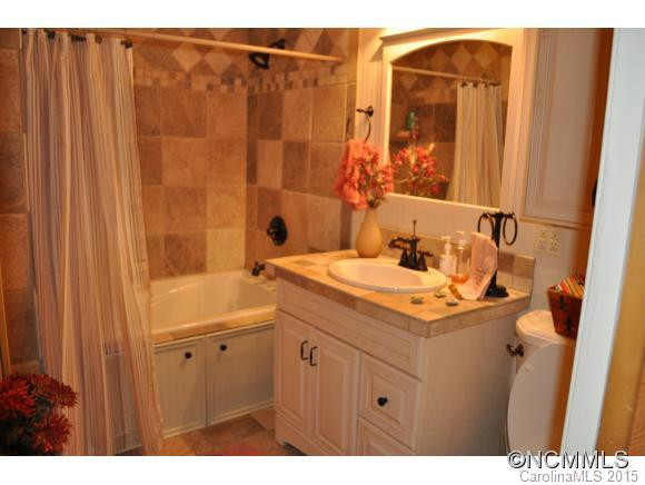 577 Woodmore Drive - Photo 18