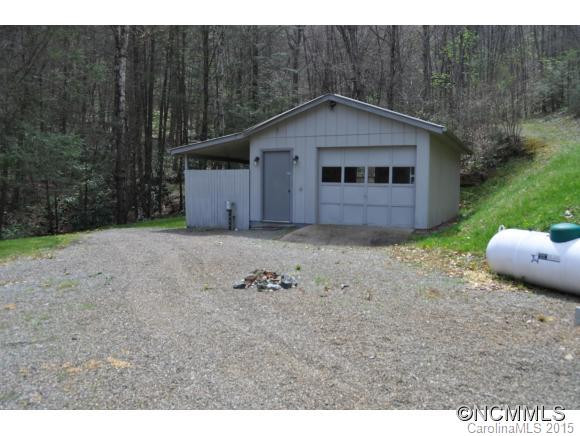 577 Woodmore Drive - Photo 22