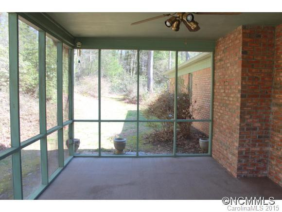 210 Park Lane - Photo 14