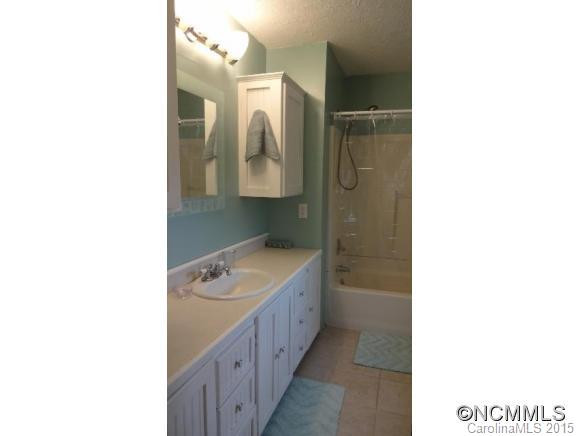 55 OAKWOOD DRIVE - Photo 9