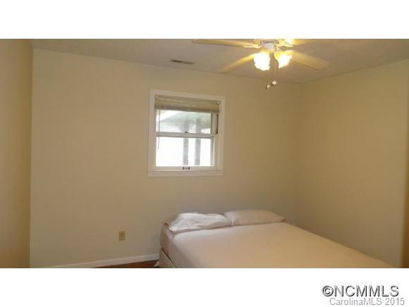 55 OAKWOOD DRIVE - Photo 10