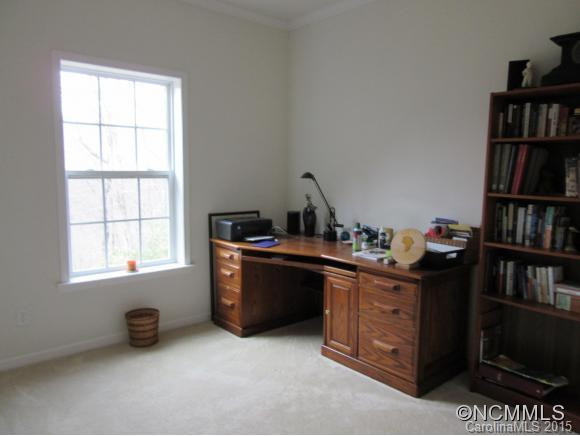 812 Safari Drive - Photo 12
