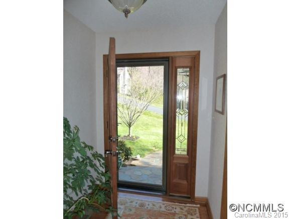 17 Westwood Drive - Photo 2