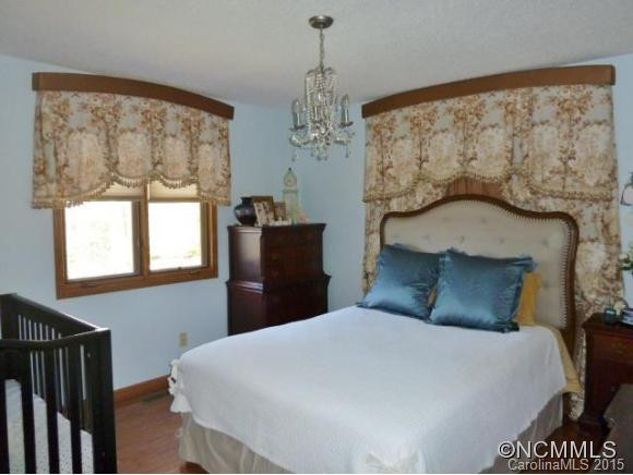 17 Westwood Drive - Photo 14