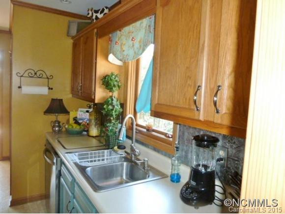 17 Westwood Drive - Photo 8