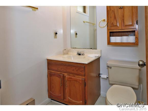 29 Hamilton Court - Photo 8