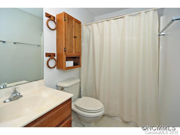 29 Hamilton Court - Photo 10