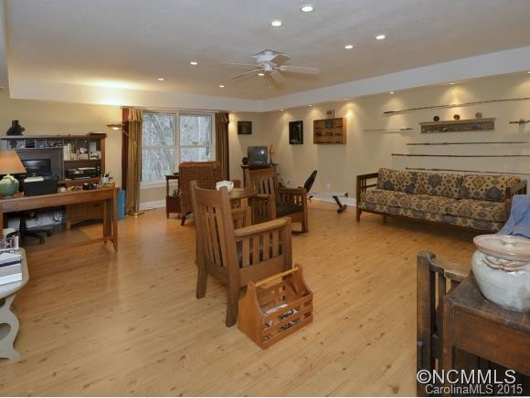 15 SHADOW BROOK - Photo 18