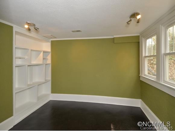 1625 KENSINGTON ROAD - Photo 12