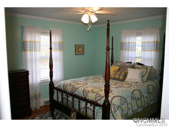873 BOSTIC SUNSHINE HIGHWAY - Photo 7