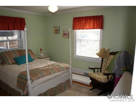 873 BOSTIC SUNSHINE HIGHWAY - Photo 9