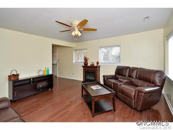 32 South Creek Drive - Photo 4