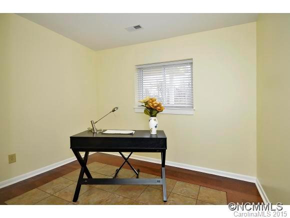 32 South Creek Drive - Photo 10