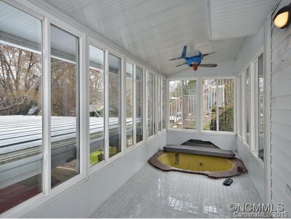 91 VERMONT AVE - Photo 14