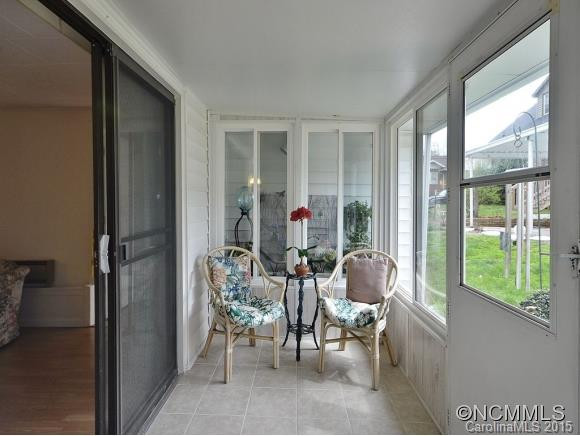 91 VERMONT AVE - Photo 17