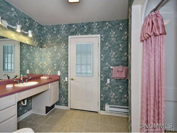 91 VERMONT AVE - Photo 24